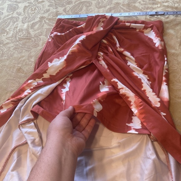 SHEIN Slayr Tie Dye Crop Tee & Pencil Skirt size XS new without tag - Picture 16 of 17